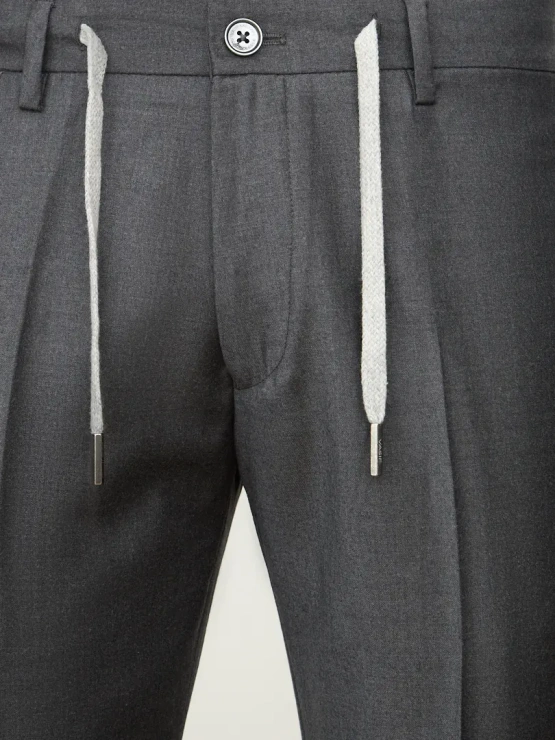 Kasumov_PNT04-2000_12-сер (1)