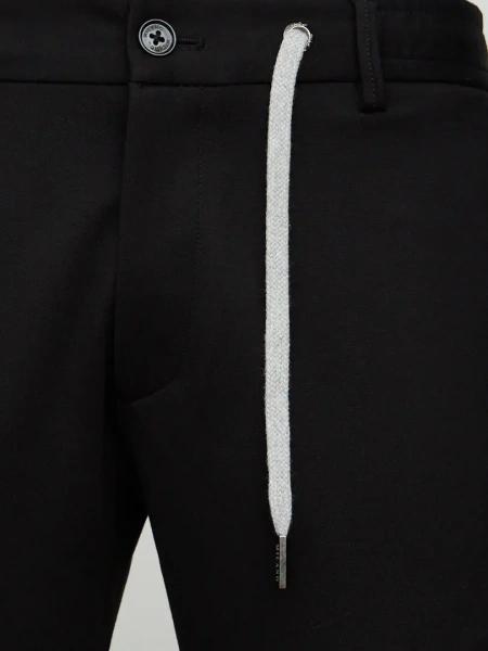 Kasumov_coat03-1003_0-чер(низ)