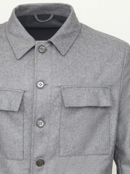 Kasumov_Jkt_22-1005_17-сер (1)