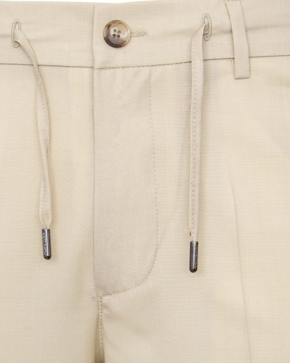 Kasumov_251102_12-беж (1)