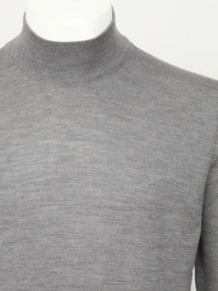 Kasumov_2302-сер (1)